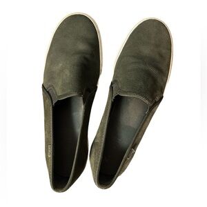 Women’s size 8 Keds Slip On Sneakers - Dark Green